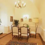 Hotel Burg Boetzelaer 4*