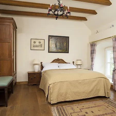 Hotel Burg Boetzelaer Kalkar