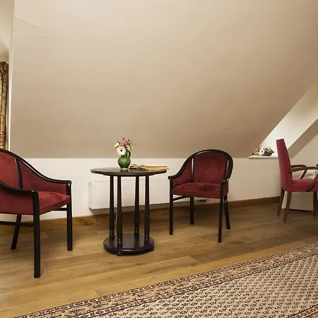 Hotel Burg Boetzelaer