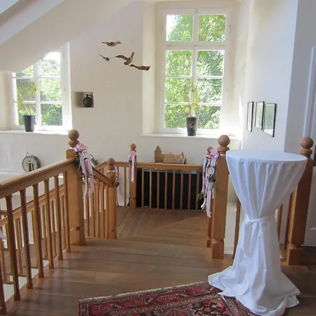 Hotel Burg Boetzelaer