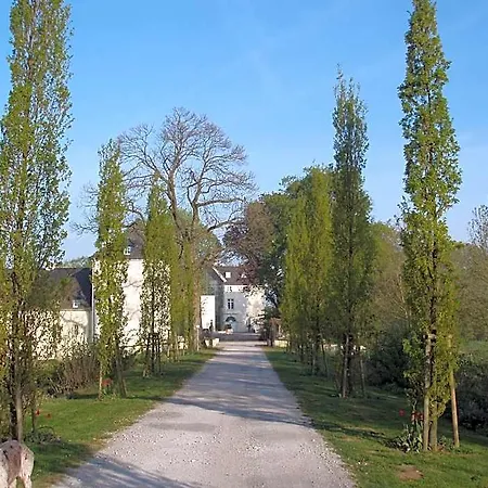 Burg Boetzelaer 4*