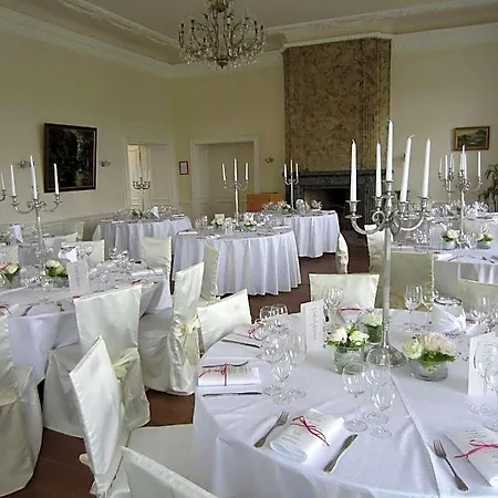 Hotel Burg Boetzelaer Kalkar