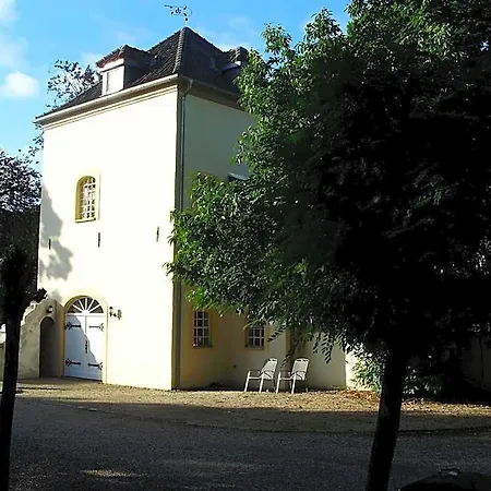 Burg Boetzelaer Hotel Kalkar