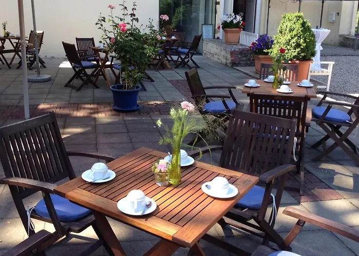 Hotel Burg Boetzelaer Kalkar